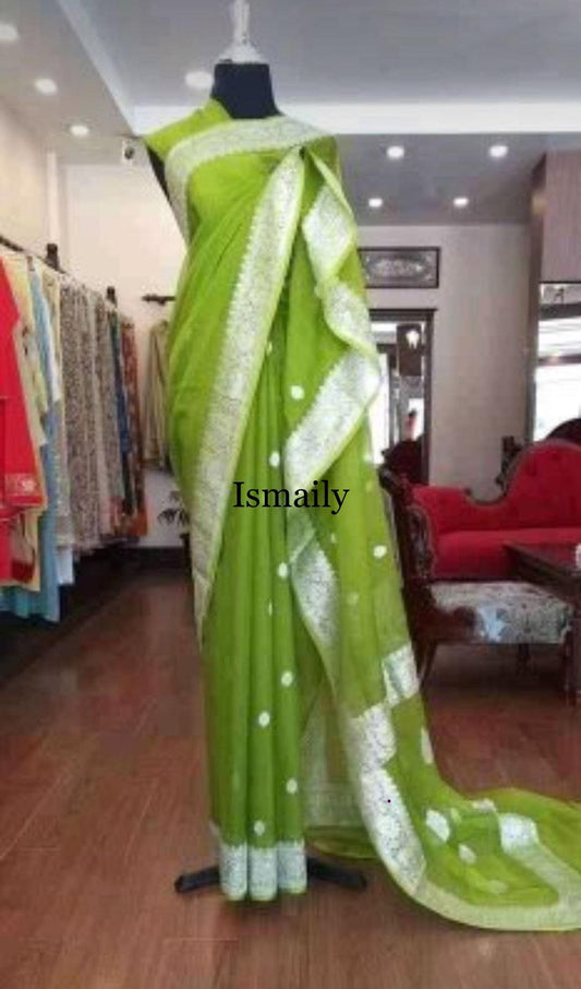 Mahendi Banarasi Pure Khaddi Georgette Kadwa Saree