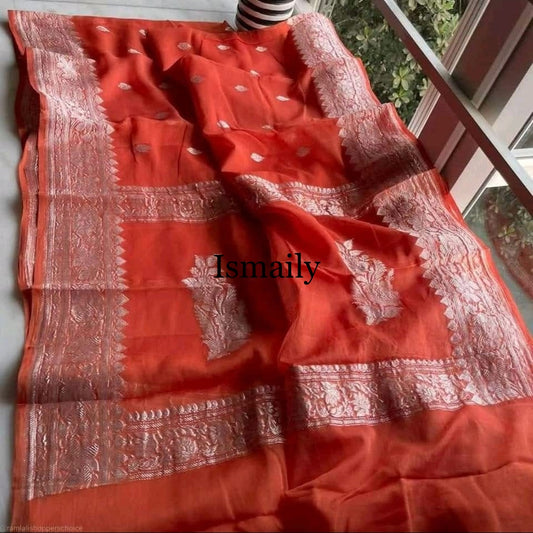 Scarlet Banarasi Pure Khaddi Georgette Kadwa Saree