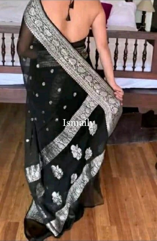 Black Banarasi Pure Khaddi Georgette Kadwa Saree